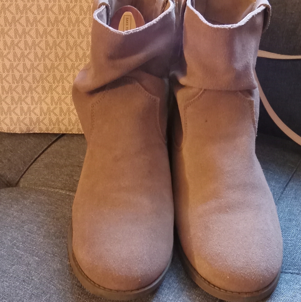 Woman's Boot